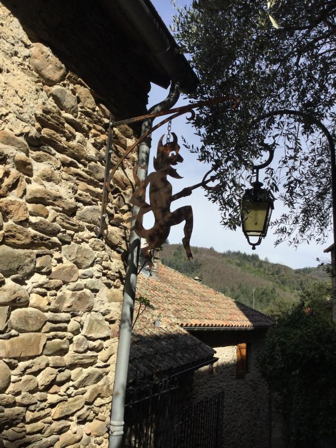 Le Diable Par La Queue Villa Olargues Ngoại thất bức ảnh