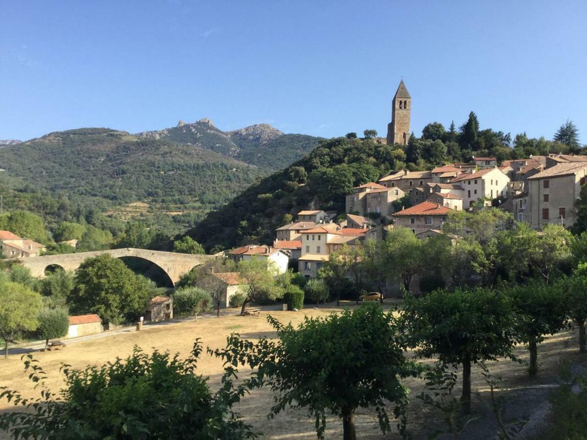 Le Diable Par La Queue Villa Olargues Ngoại thất bức ảnh